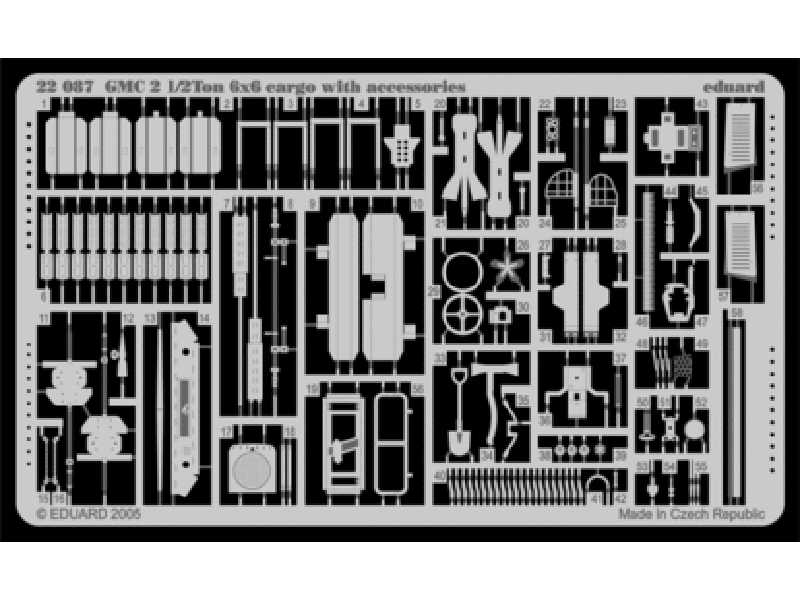 GMC 2 1/2 Ton 6x6 cargo with accessories 1/72 - Academy Minicraf - image 1
