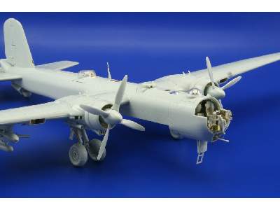 He 177 Greif with HS 293 S. A. 1/72 - Revell - image 6