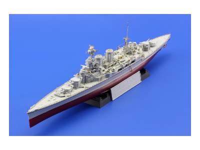 HMS Hood 1941 1/700 - Trumpeter - image 3