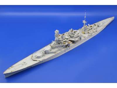 HMS Repulse 1/350 - Trumpeter - image 5