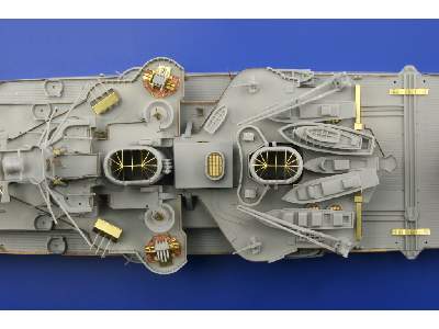 HMS Repulse 1/350 - Trumpeter - image 8