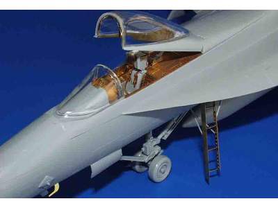 F-18E 1/48 - Italeri - image 6