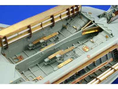 F-22 bomb bay 1/48 - Academy Minicraft - image 8