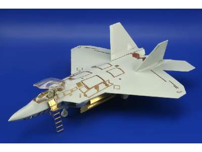 F-22 exterior 1/72 - Revell - image 4