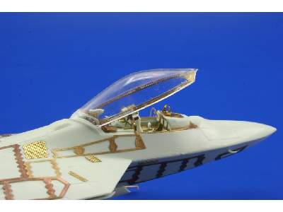 F-22 S. A. 1/72 - Revell - image 5