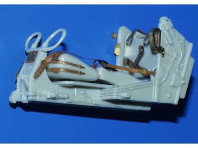 F-4 ejection seat 1/32 - Tamiya - image 2