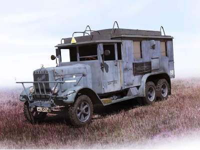 Henschel 33 D1 Kfz.72, WWII German Radio Communication Truck - image 1