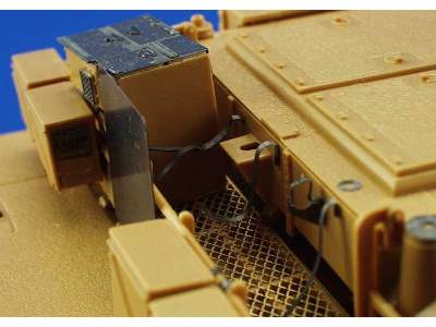 M-1A2 1/35 - Italeri - image 7