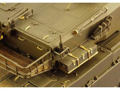 Type 90 1/35 - Tamiya - image 2