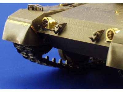 Type 90 1/35 - Tamiya - image 9