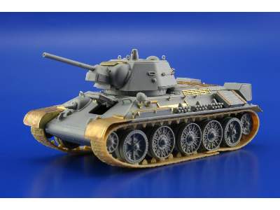 T-34/76 Model 1942 1/72 - Dragon - image 4