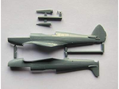 Supermarine Seafire Mk. XV early - image 3