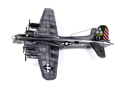 B-17G Flying Fortress 15th Air Force - Limited Edition - image 3