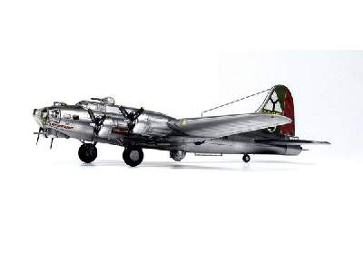 B-17G Flying Fortress 15th Air Force - Limited Edition - image 6