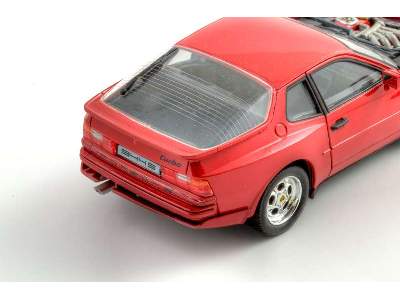 Porsche 944 S - image 6