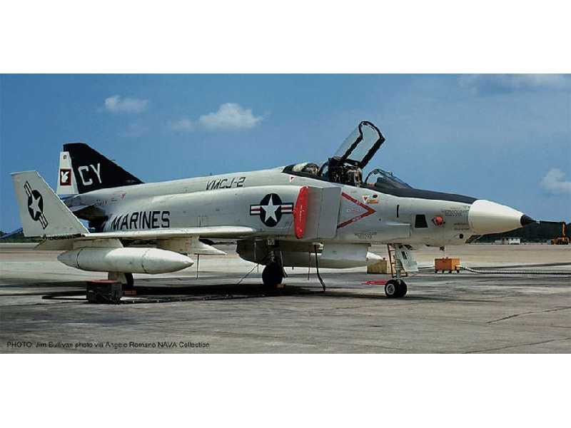 Rf-4b Phantom Ii Vmcj-2 Limited Edition - image 1