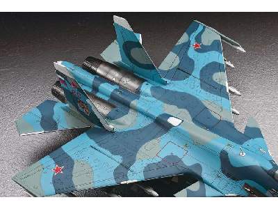 Su-33 Flanker D - image 4