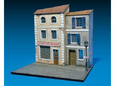 Diorama - Norman Street - image 13