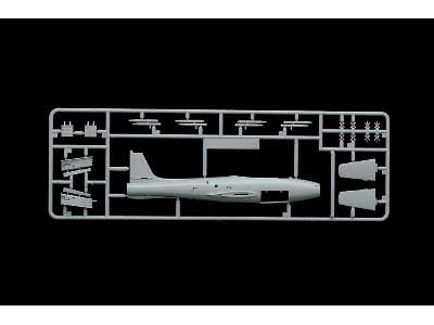 F-84 G Thunderjet - image 8