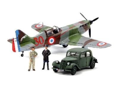 Dewoitine D.520 French Aces - w/Staff Car - image 1