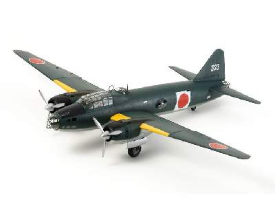 Mitsubishi G4M1 Model 11 - Admiral Yamamoto Transport w/17 Fig. - image 6