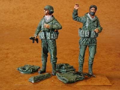 Israeli Paratroopers (2 fig.) - image 1