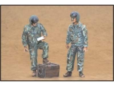 Russian modern Heli. pilots-standing (2 fig.) - image 1