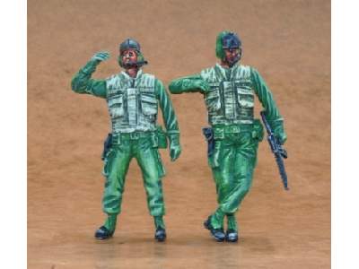 US Heli.pilots-standing Vietnam (2 fig.) - image 1