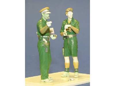 British 8th Army Tank Crew (2fig) - image 1