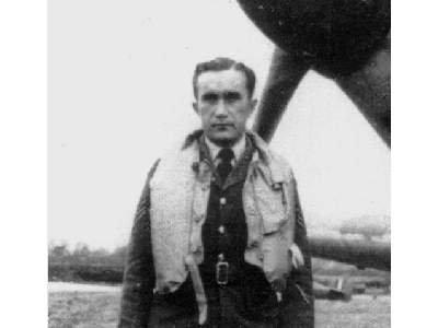 RAF Aces j.FrantiĹˇek (1 fig. for Hurricane Mk.I/II - image 1