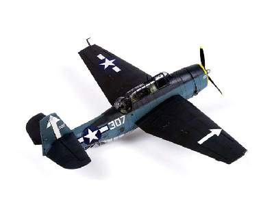 TBM-3 Avenger - USS Bunker Hill - image 3