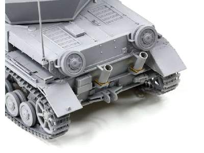 3.7cm FlaK 43 Flakpanzer IV Ostwind - image 11