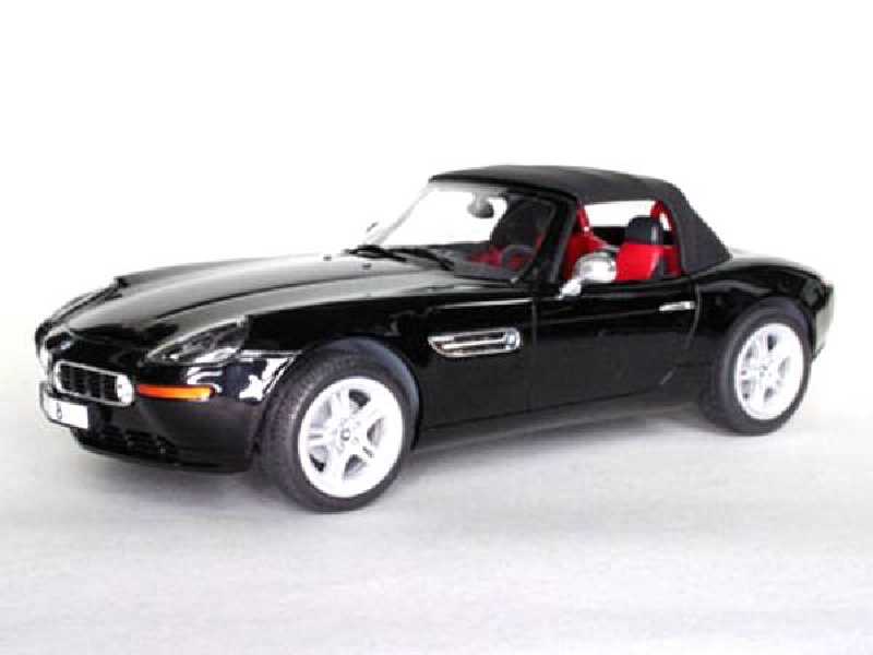 BMW Z8 - image 1