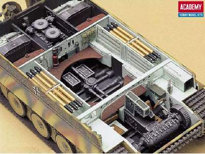 Tiger I Mid. ver. with interior - image 6