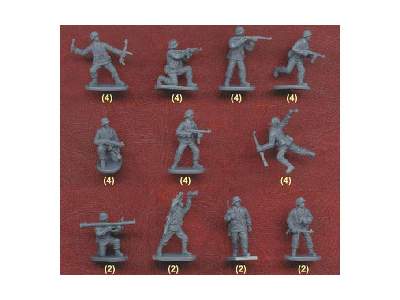 WWII German Panzergrenadiers set 2 - image 3