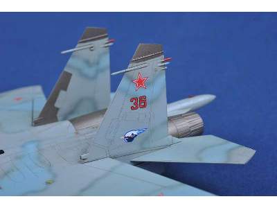Russian Su-27 Early type Fighter - image 16