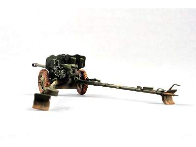 Soviet 85mm D-44 Divisional Gun - image 12