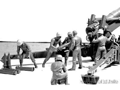 US Artillery Crew - image 3