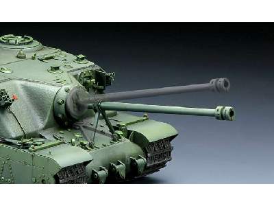 British A39 Tortoise Heavy Assault Tank - image 7