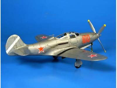 Bell P-39 Q-25 Airacobra USAAF Fighter - image 5
