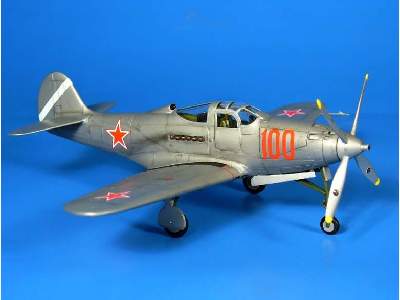 Bell P-39 Q-25 Airacobra USAAF Fighter - image 6