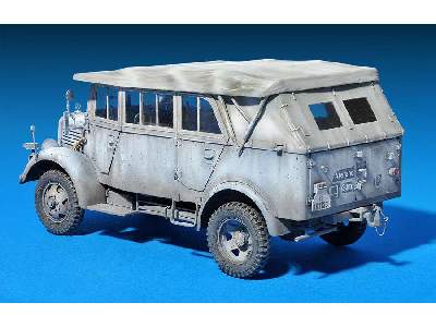 Mercedes-Benz L1500A (Kfz.70) German Personnel Car - image 6