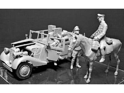 German military radio car Sd.Kfz. 2 Type 170VK with crew, WW II - image 3