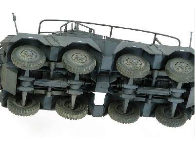 German 8-Wheeled Heavy Armored Car Sd.Kfz.232 - image 3