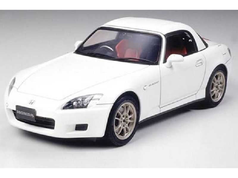 Honda S2000 - image 1