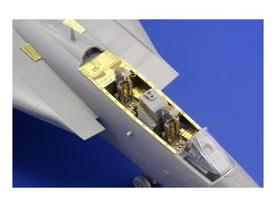 F-14A interior S. A. 1/72 - Hobby Boss - image 3