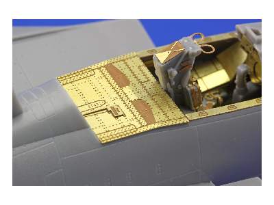 F-14A interior S. A. 1/72 - Hobby Boss - image 7