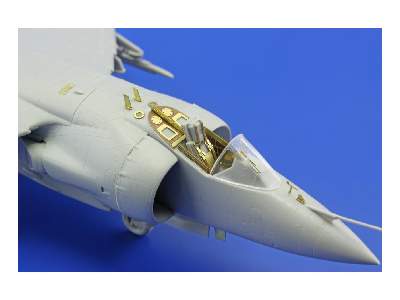 Sea Harrier FRS.1 S. A. 1/72 - Italeri - image 2