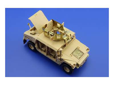 M-1151 EAC exterior 1/35 - Academy Minicraft - image 2