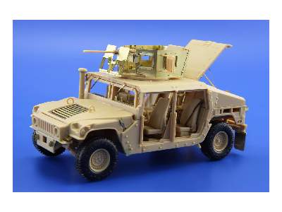 M-1151 EAC exterior 1/35 - Academy Minicraft - image 4